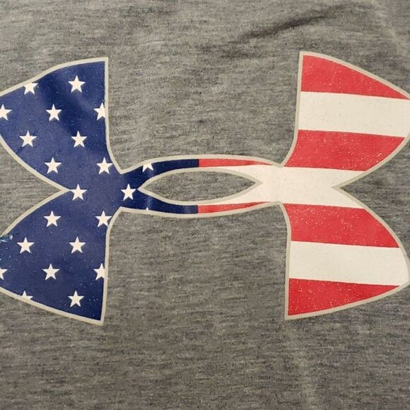 Under Armour tee  - Picture 2 of 3